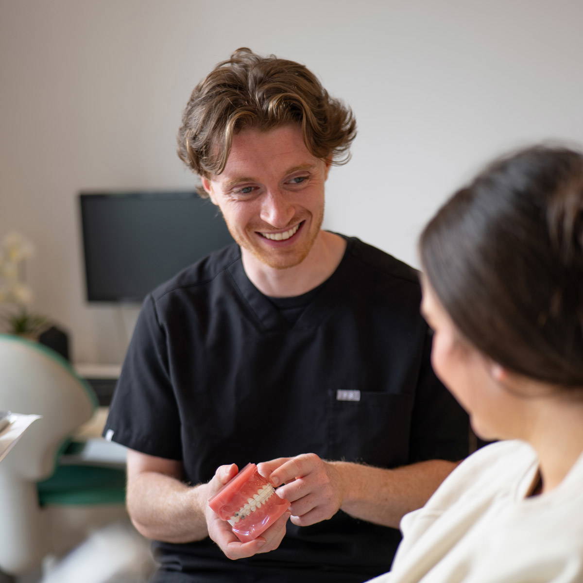 For patients who require the precision of fixed orthodontics but desire a more subtle appearance, clear braces offer the perfect balance